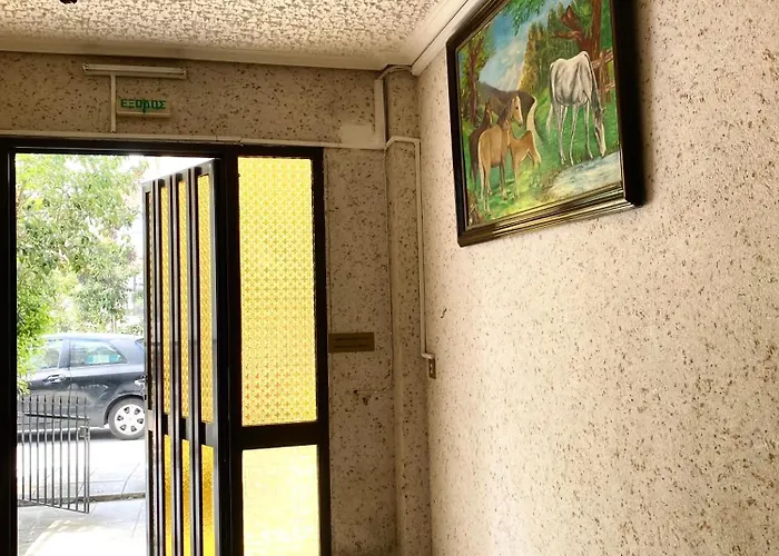 Ξενοδοχείο Maira House *